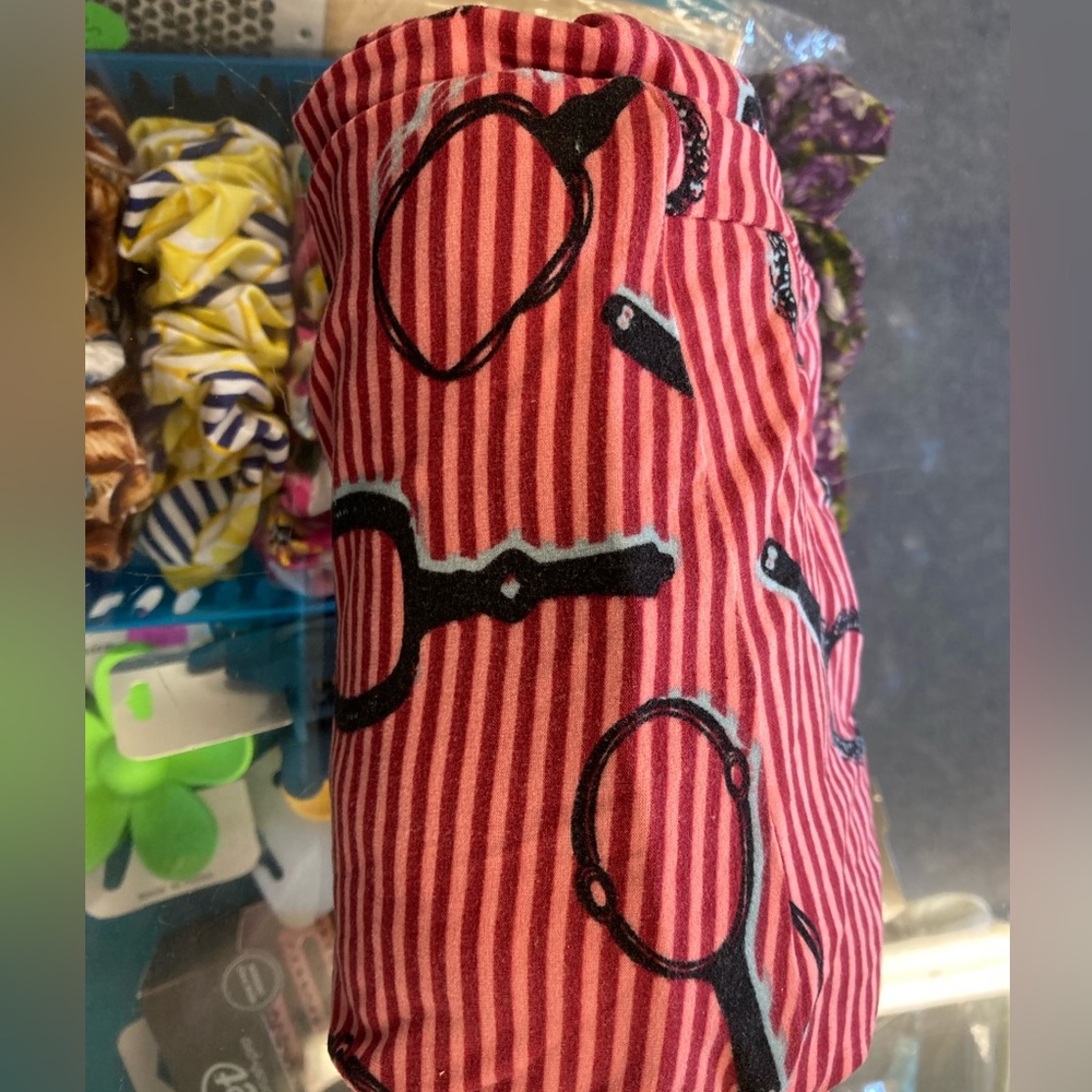 Lularoe leggings red & pink with black hand mirror print